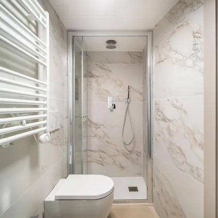 Apartament Palazzo Degli Eletti R&r