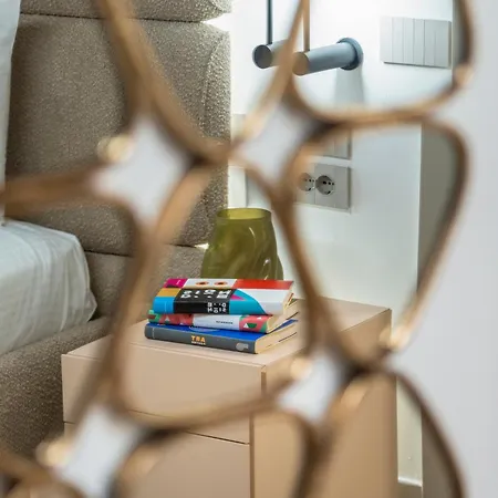 Palazzo Degli Eletti R&r *