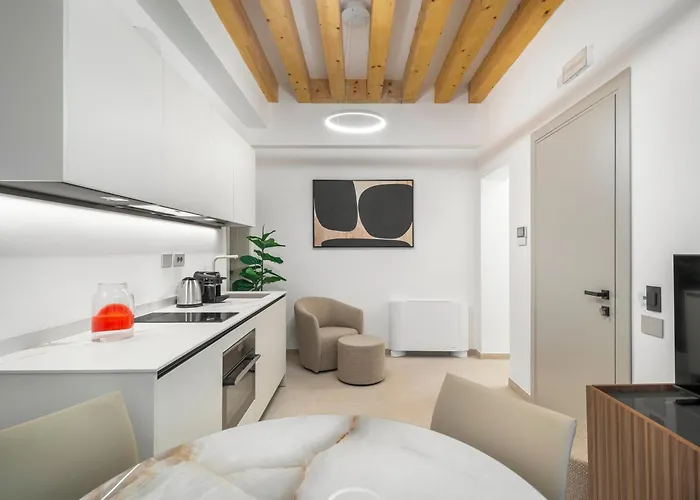 Palazzo Degli Eletti R&r Appartement